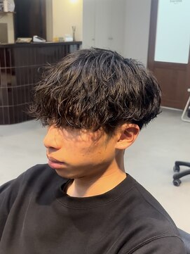 シャドウパーマ