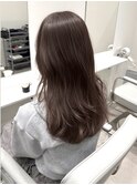 スモーキーベージュブリーチなしワンカラーレイヤーカット横浜