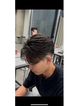 イーラ アメ村店(era) フェザーパーマ