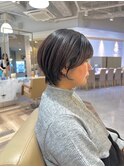 1月 くびれ 丸みショート
