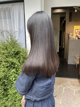 まるで地毛のようなやわらかい質感【髪質改善】