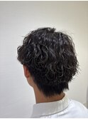 波巻きパーマ　マッシュスタイル