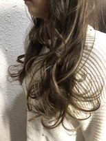 ディー エメ(D-aimer-)&nbsp;カラーはグレージュ・エクステはハイメッシュ☆