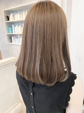 キャアリー(Caary) 福山市Caary 湿気対策！つやつやストレート ワンカールロブ