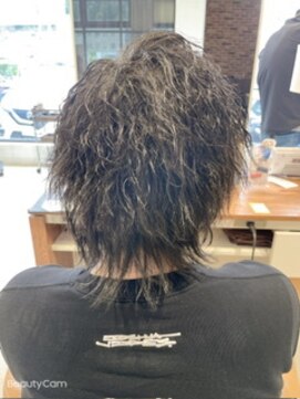 アース 佐世保早岐店(HAIR&MAKE EARTH) ウルフカット×ツイストスパイラルパーマ