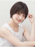 20代30代ショートカットココアブラウン小顔美肌ストレート丸み