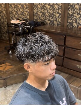 シリー 南風原店(SILLY) 外国人風スペインカール