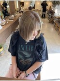 ベージュカラー