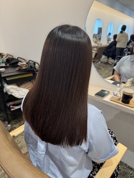 ユッカ 梅田(YUCCA) 【 YUCCA 】大人可愛い20代30代40代 ミディアム/切りっぱなし