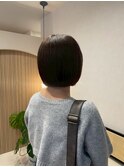 大人シアーベージュミニウルフボブミディアムレイヤー
