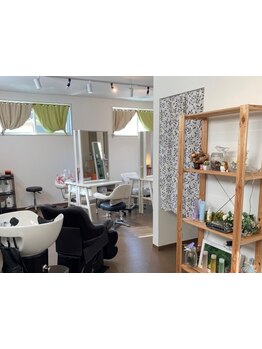 ≪大人女性からの支持多数≫経験豊富な女性スタイリストが丁寧にカウンセリングしワンランク上のstyleに♪