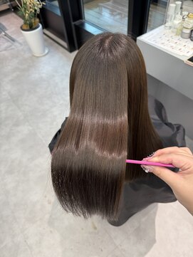 ミッシュバイアーバン(misch by urban.) ココアベージュ/透明感カラー/秋カラー