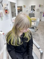 ハイネ(hyne)&nbsp;ライムグリーンアクセントにちらっとブラウン