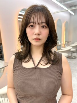 ロンドイディールバンダイ 新潟万代(Lond ideal) ミディアムレイヤー黒髪グレー