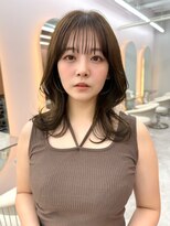 ロンドイディールバンダイ 新潟万代(Lond ideal) ミディアムレイヤー黒髪グレー