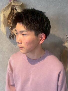 パーミル ヘア クマモト(permille ‰ hair Kumamoto) スパイキーショート