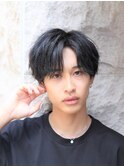 ナチュラルツイストスパイラルセンターパートウルフショート