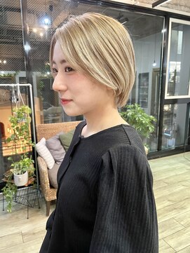 ヌード(NUDE) NUDE10代 20代 30代 40代レディースショート前髪なしショート