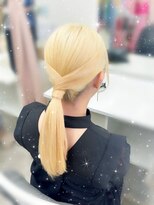 ヘアーメイク ティアラ(Hair make Tiara) シンプルポニー