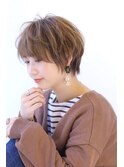 ハイライト ベージュ マッシュショート