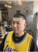 バズカットスキンフェード/ボウズフェード