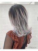 バレイヤージュ風　ホワイトカラー