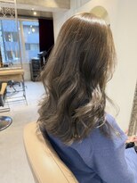 トリア(the tria)&nbsp;似合わせ/レイヤーカット/グレージュ／ベージュ/髪質改善