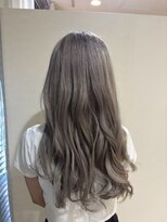 ミルクティーグレージュ