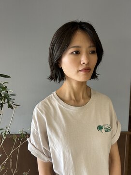 フープ 川越(hoop) クセをいかしたダークトーンなボブスタイル