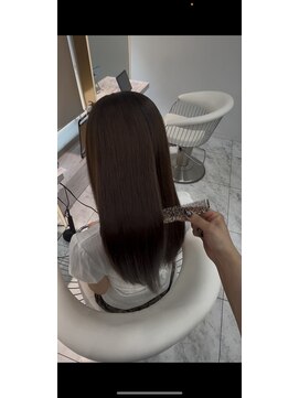 ロンドルピナス 小倉(Lond Lupinus) ミディアムヘア暗めカラー/デザインカラー/フェイスフレーミング