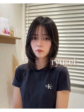 アリーナ 船橋日大前店(arena) ミディアムレイヤーカット