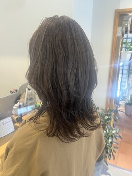 パラゴ(PARAGO.) ウルフレイヤー×グレージュ♪