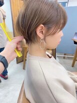 サンドレオ 新宿店(sand Leo)&nbsp;くすみベージュ/細めハイライト/ショート/白髪ぼかし/小顔/新宿