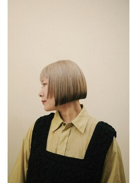 スキオー(SCIO) ひと匙の遊び心エンドカラーボブ