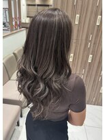 アッシュ 洋光台店(Ash) ★【脱白髪染めハイライト】シルバーグレージュ