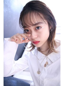 ブーケ(BOUQUET) 内田理央 ヘアスタイル ミディアム