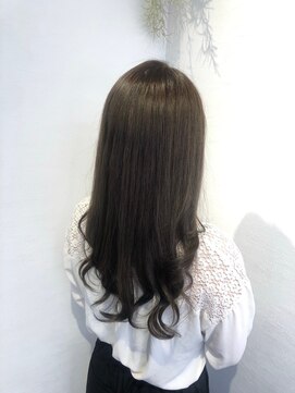 ニシオギ ヴォイス 西荻窪店(nishiogi voice) 毛先パーマでノーバング知的ロング