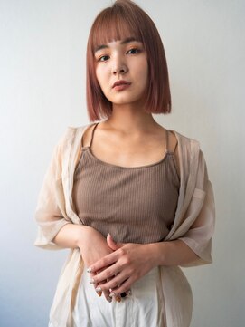 ジェム(GEM) ぱつっとボブとピンクベージュ