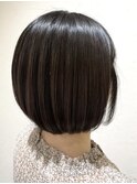 黒髪/ボブルフ/ネビージュ/小顔/ワンレン/ボブ/ショート/前髪