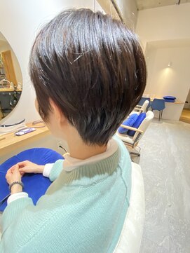 パラゴ(PARAGO.) 《緑橋/女性サロン》襟足スッキリショート