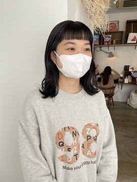 ヘアーアイストゥーレ(HAIR ICI TRE) オン眉 暗髪カラー 担当渡辺聖