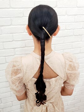 セット バイ エムビューティー(Set by M.beauty) ポニーアレンジ/ヘアセット/ヘアメイク/渋谷/表参道/外苑前/東京