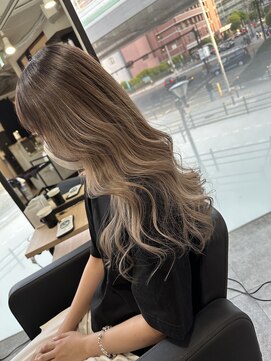 ラフ 難波店(LAFF) #黒髪#ボブルフ#ネビージュ#小顔#ワンレン