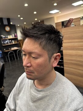 男を磨くメンズサロン オム グランド(HOMME GRAND) アップバングショート