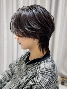 ジーナ 天神(Zina) センターパートウルフ