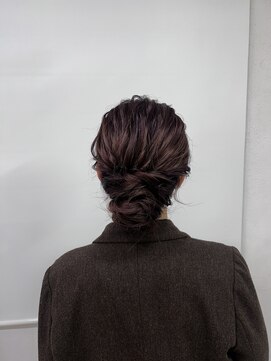 ヘアー アレス(hair ales) アップスタイル　アップアレンジ　結婚式ヘア　お呼ばれヘア