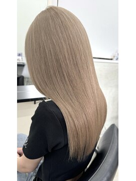 エゴル ナゴヤサカエ(ENGOL NAGOYA SAKAE) 新美蓮/ミルクティー/ミルクティーブラウン/ブラウン/ブリーチ