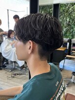 インデペンデンス(independence)&nbsp;センターパート×スパイラルパーマ