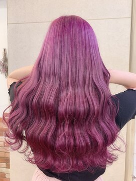 ラビス(Lovis) ミディアム/暗めカラー/デザインカラー/フェイスフレーミング