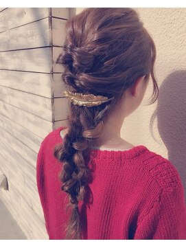 ビーズ(bead's) *ヘアセット/アップスタイル/ローシニョン*